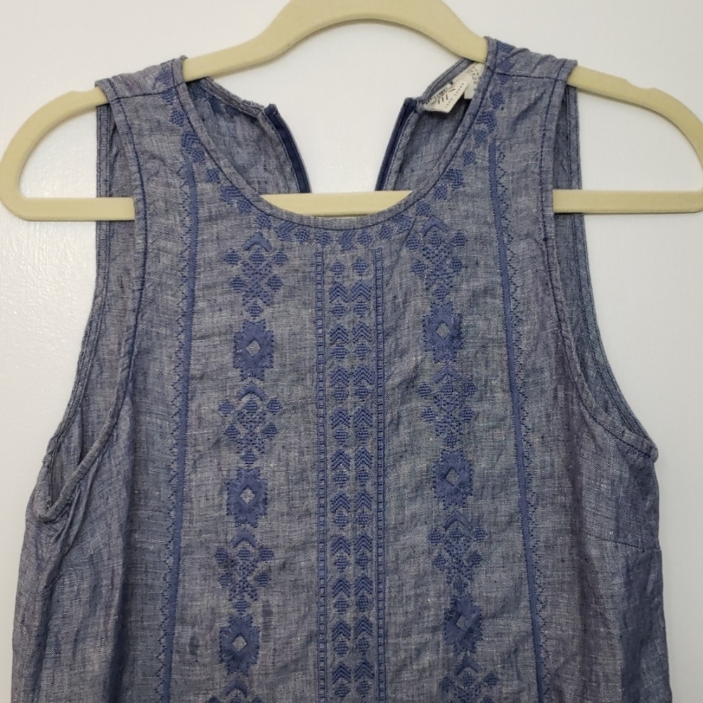 NWOT embroidered linen dress